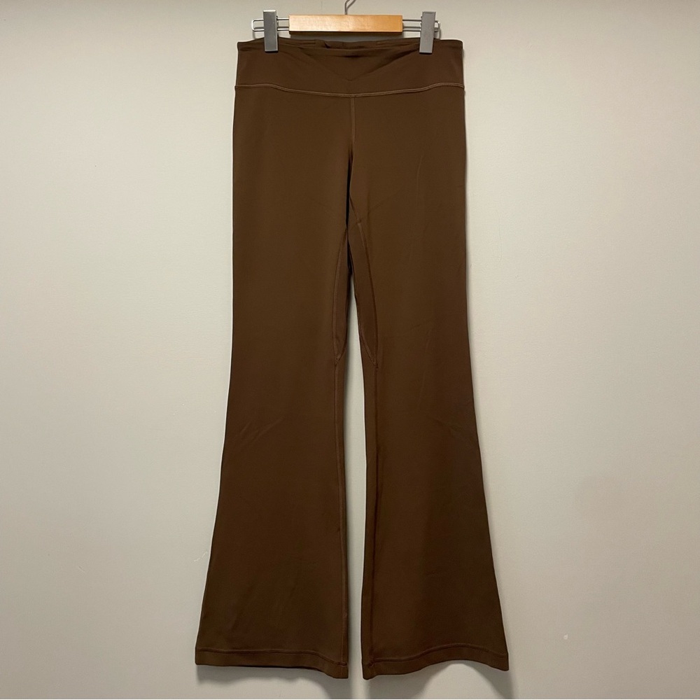 Lululemon yoga pants